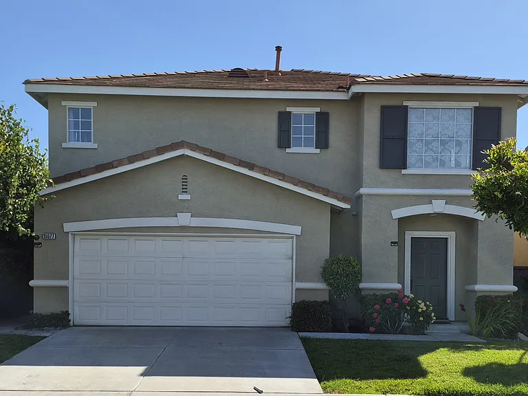 15577 Lanyard Ln — Photo 1