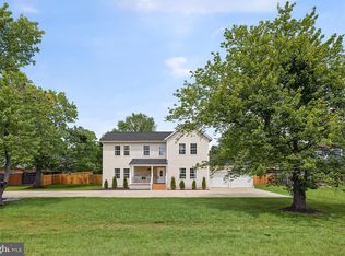 7913 Muncaster Mill Rd, Gaithersburg, MD 20877