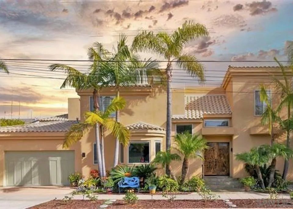 1st image of 1720 Moorland Dr