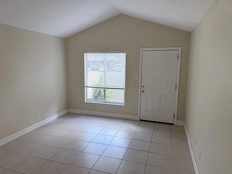 10365 Riva Ridge Trl — Photo 2