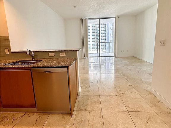 4th image of 1050 Brickell Ave APT 2506