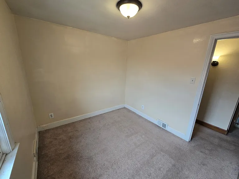 34 Concord Dr #2 — Photo 18