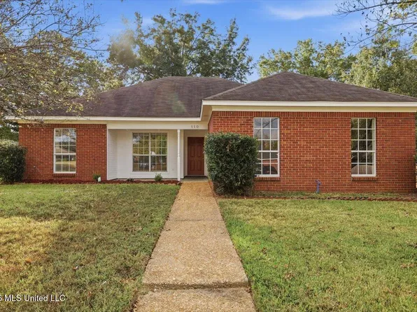110 Eastwood Dr, Madison, MS 39110