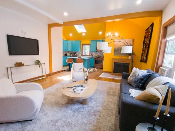 360 Harvard St, Dorchester, MA 02124