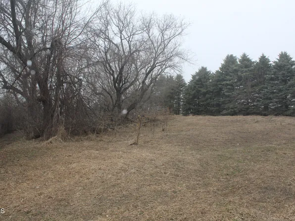 6th St N, Cleveland, ND 58424