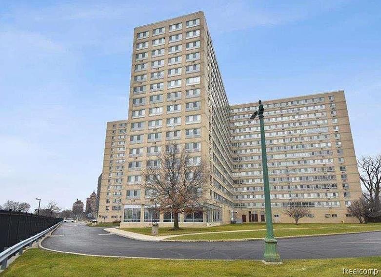 1st image of 8900 E Jefferson Ave APT 618