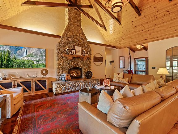 2nd image of 31631 Old Strawberry Rd