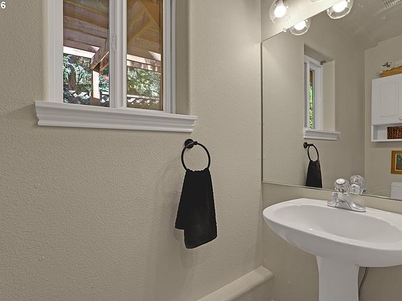 5th image of 8932 SW 149th Pl