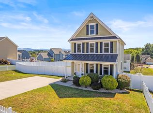 260 Windsor Dr, Fishersville, VA