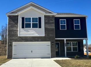 1041 Tara Ct, Blountville, TN 37617