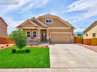 7532 Waterside Dr, Colorado Springs, CO 80925