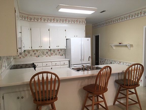 4th image of 2418 Stonewood Dr