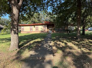 2939 Field St, Fort Worth, TX 76117