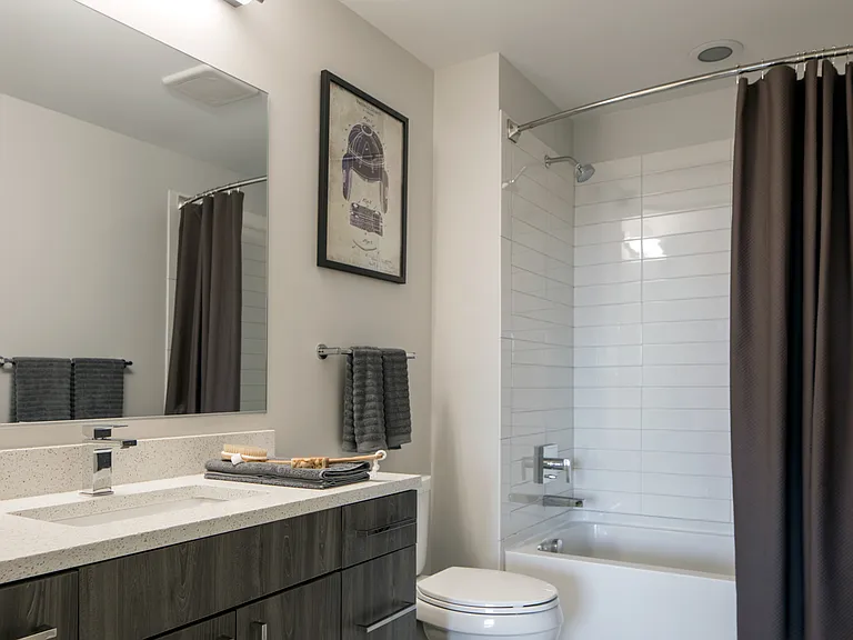 Anthem House — Photo 11