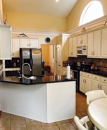 4th image of 4282 Pointe Norman Dr