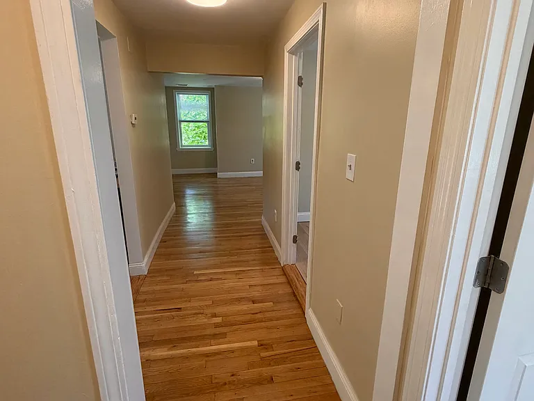 117 Arlington St #B — Photo 12