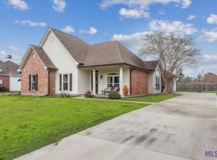 7284 Mosspoint Ln, Denham Springs, LA 70706 | Zillow