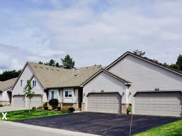 31001 Gregory St, Grand Blanc, MI 48439