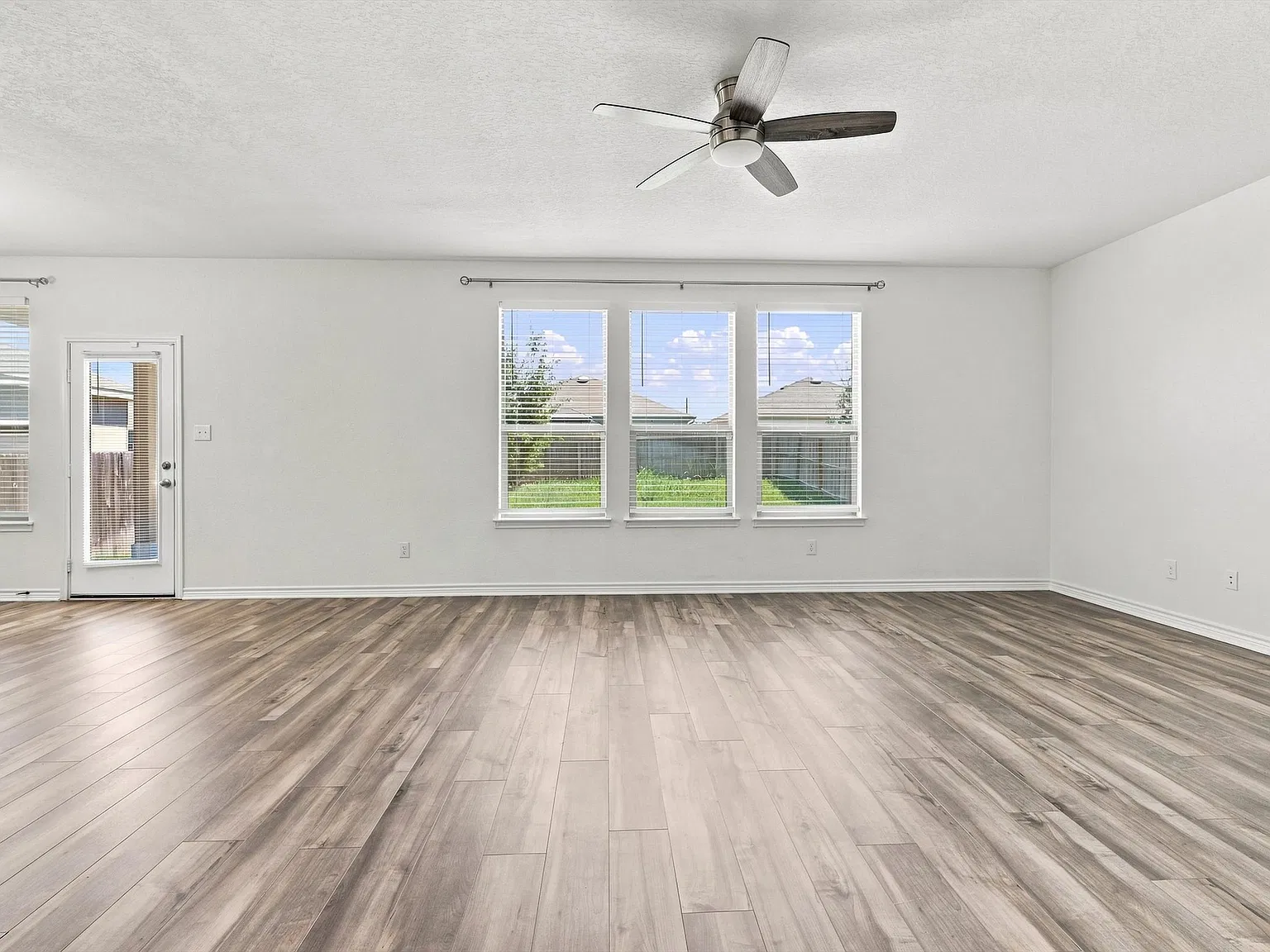 3802 Putnam Fields - 1 — Photo 2