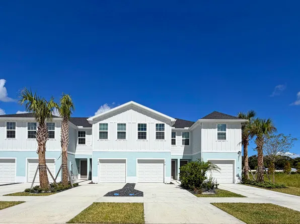 106 Savannah Lakes Blvd, Fort Pierce, FL 34982
