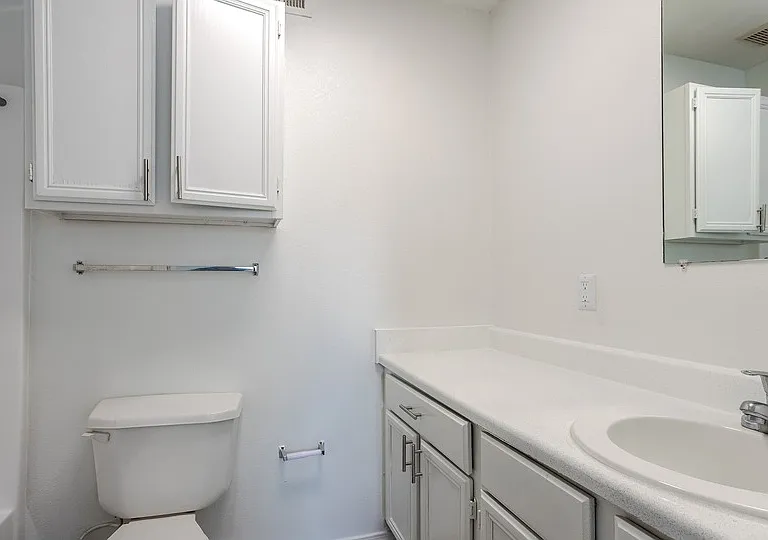 ReNew Brandon — Photo 13