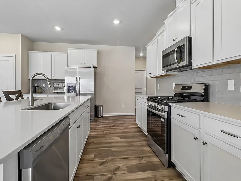 250 Backspin Dr — Photo 11