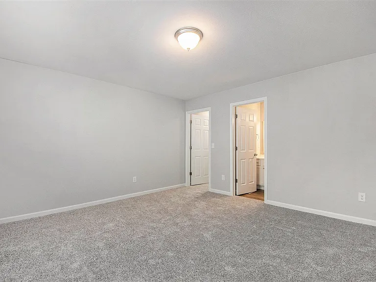 7285 Montego Bay St — Photo 21