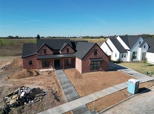 11002 Denali Dr, Woodway, TX 76712