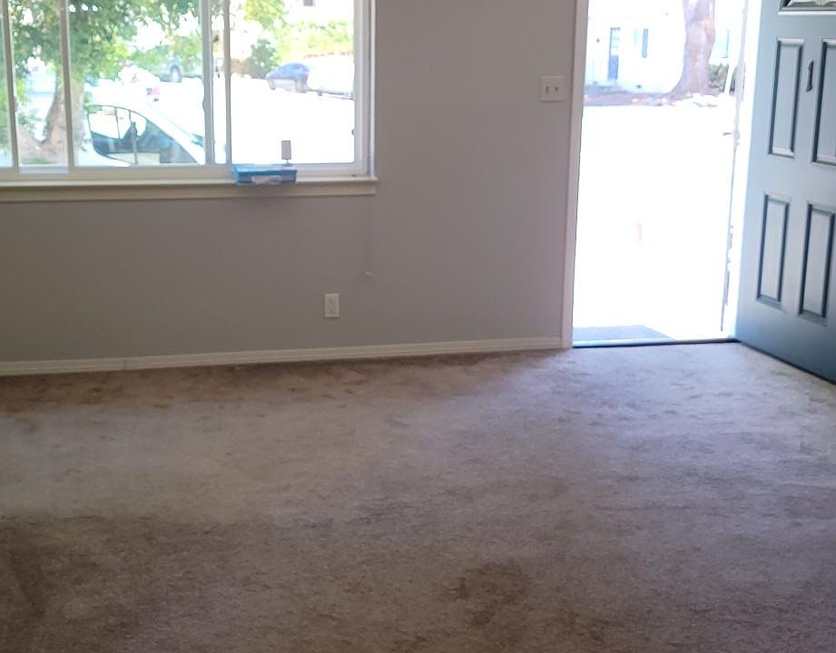 1st image of 993 Leigh Ave APT 1