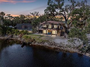 651 Dixon Rd, Venice, FL 34292