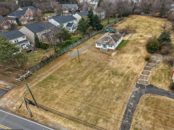 8208 Mount Vernon Hwy, Alexandria, VA 22309