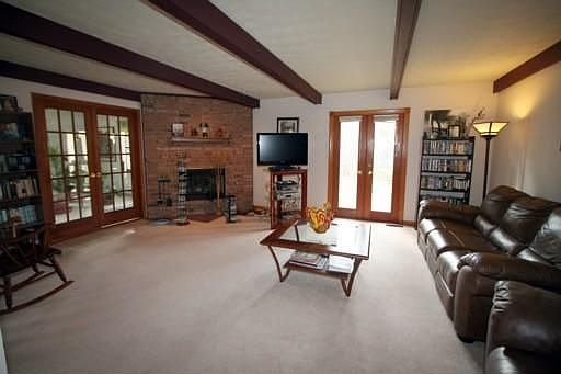 3rd image of 2695 Madrono Dr