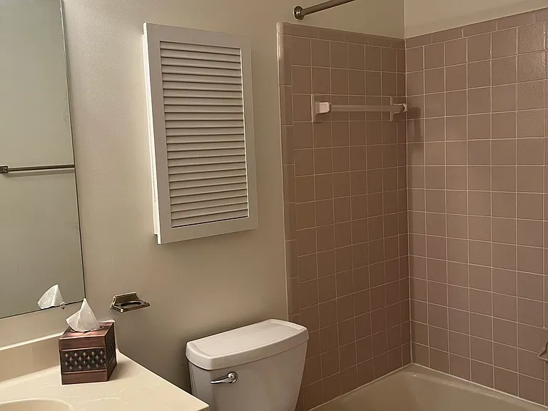 12423 New Point Dr — Photo 9