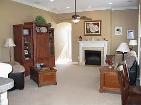 3rd image of 4860 Blackwood Forest Dr
