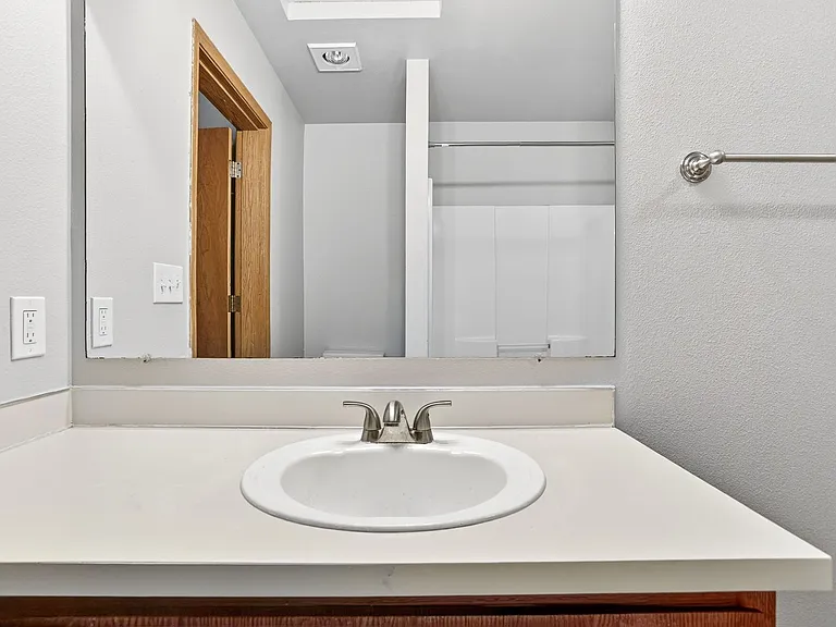 13024 SE Tessa St — Photo 17