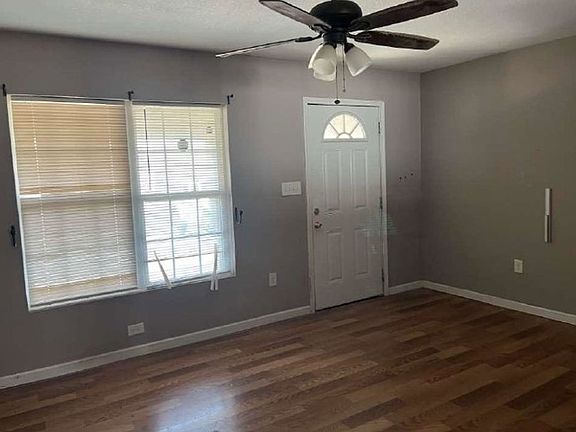 Additional Living Room