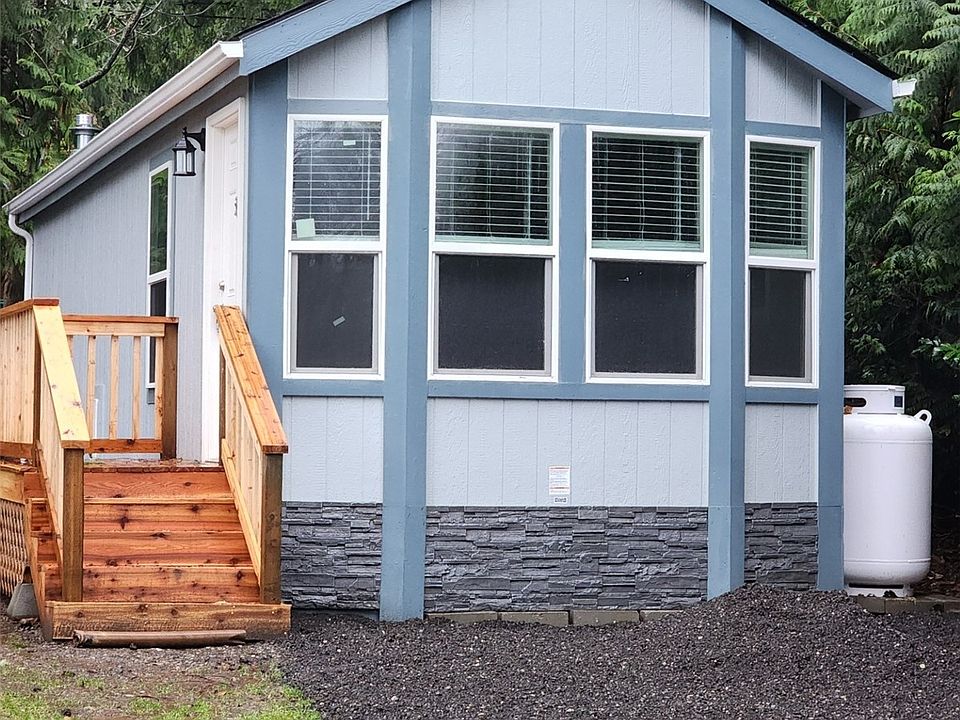 1st image of 6116 Kitsap Way #18D