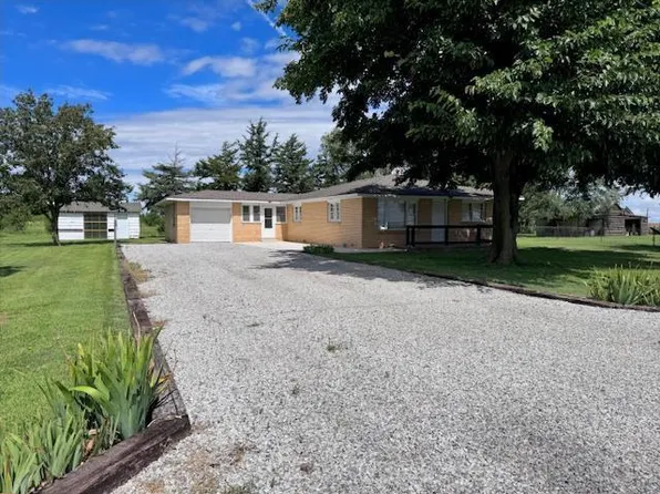 323 N Burr St, Isabel, KS 67065