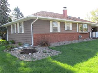 2003 12th St SW, Austin, MN 55912