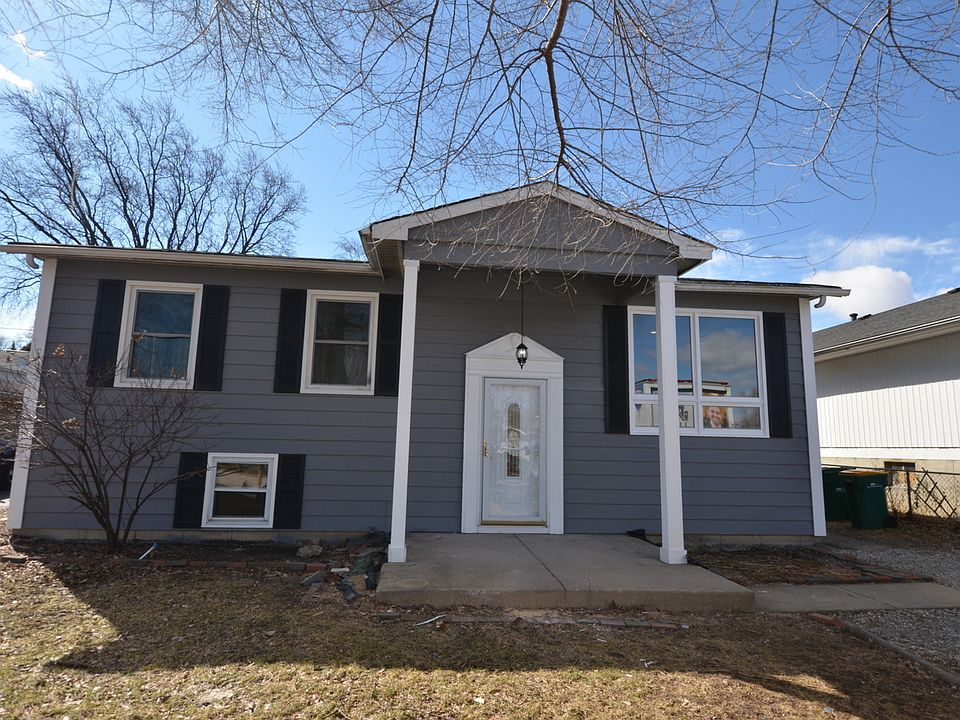 1st image of 911 Hillwood Cir