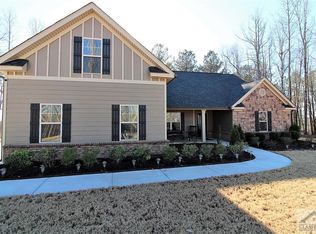 1176 Oconee Ln, Commerce, GA 30529