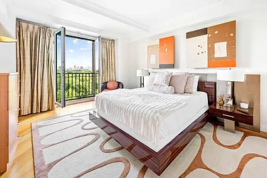 Rented by Sotheby's International Realty