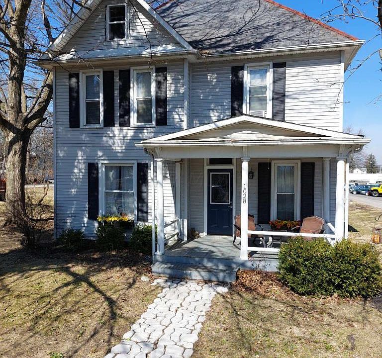 1028 Pike St SW, Etna, OH 43018 | Zillow