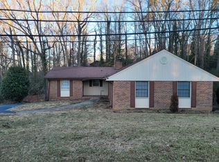 391 Robinhood Rd, Bassett, VA 24055