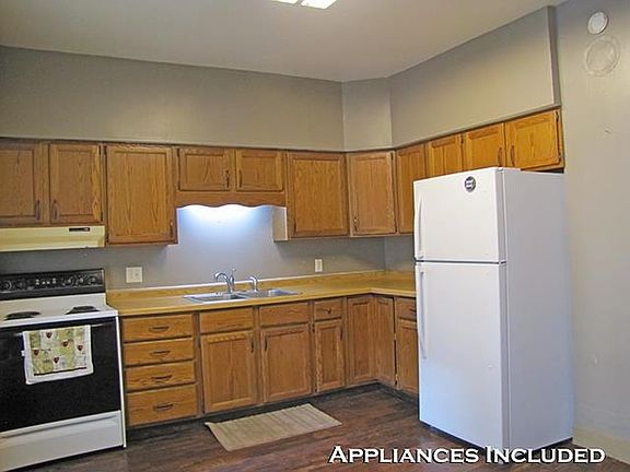 4th image of 265 Park Pl