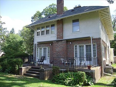 5th image of 1631 Wellesley Dr
