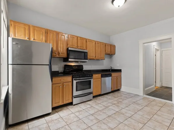431 Faneuil St APT 2B, Boston, MA 02135