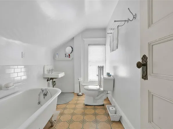 86-09 104th Street image 49 of 59