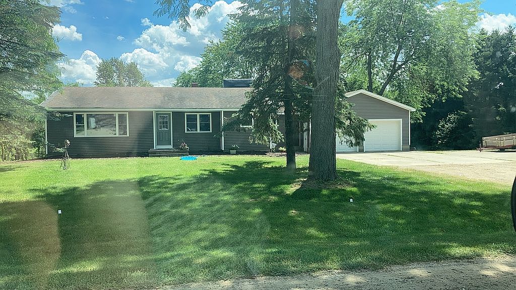 11362 E Stoney Creek Rd, Pewamo, MI 48873 Zillow