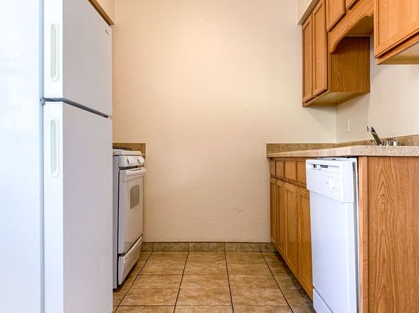 3504 Lafayette Dr NE APT B